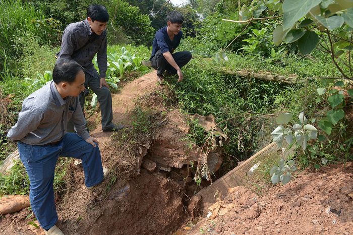 市博物館及時(shí)收繳清代石雕桅桿夾